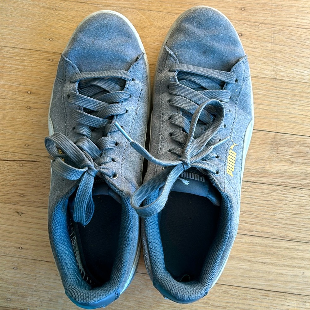 Puma Women Vikky Suede Sneakers | Size 7.5 | Color: Gray